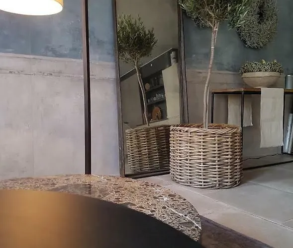 Your Secret Place To - Therme Merano